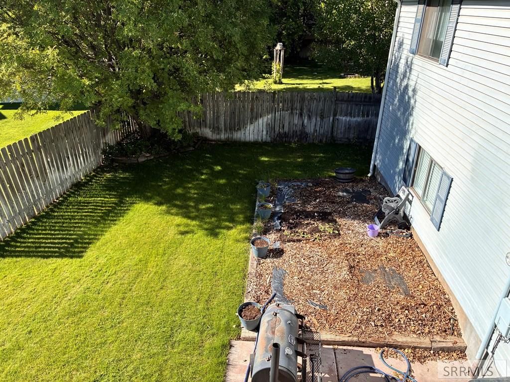Image 9 of property listing at 981 Bluebird Lane, Idaho Falls, ID 83402