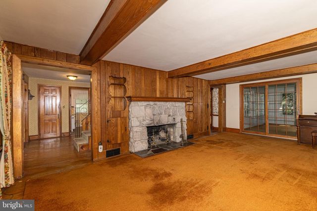 421 W ELMA AVE, Laurel Springs, NJ 08021