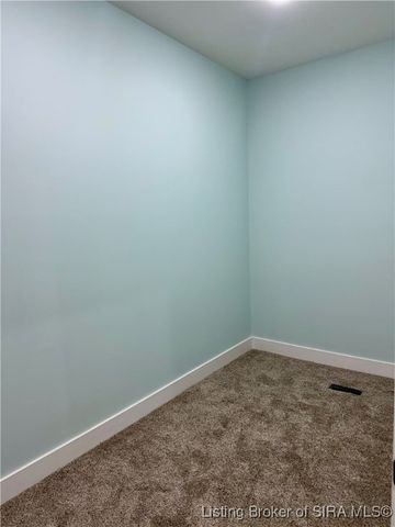 7537 E Brownstown Road, Henryville, IN 47126