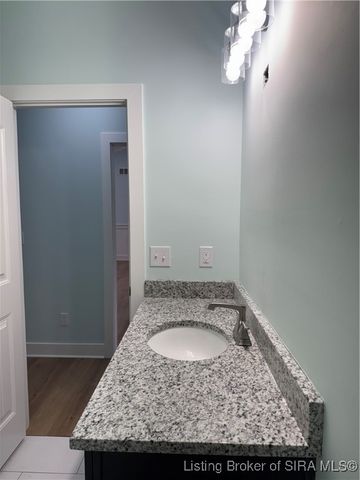 7537 E Brownstown Road, Henryville, IN 47126