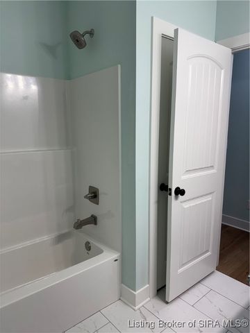 7537 E Brownstown Road, Henryville, IN 47126