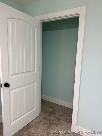 7537 E Brownstown Road, Henryville, IN 47126