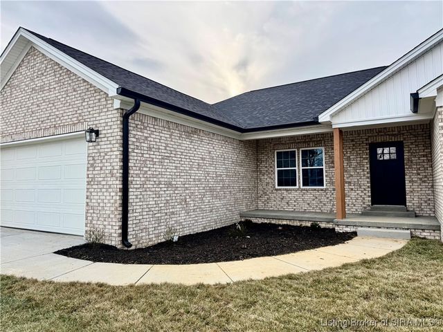 7537 E Brownstown Road, Henryville, IN 47126