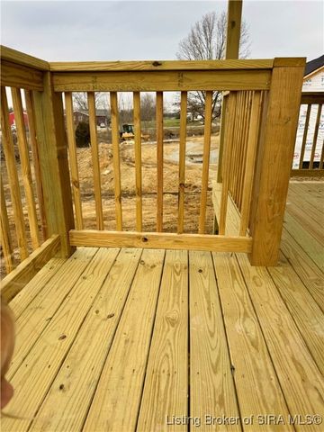 7537 E Brownstown Road, Henryville, IN 47126