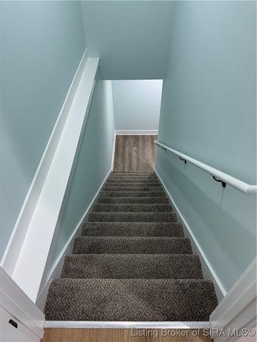 7537 E Brownstown Road, Henryville, IN 47126