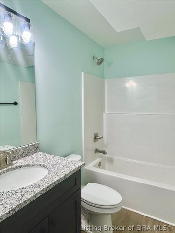 7537 E Brownstown Road, Henryville, IN 47126