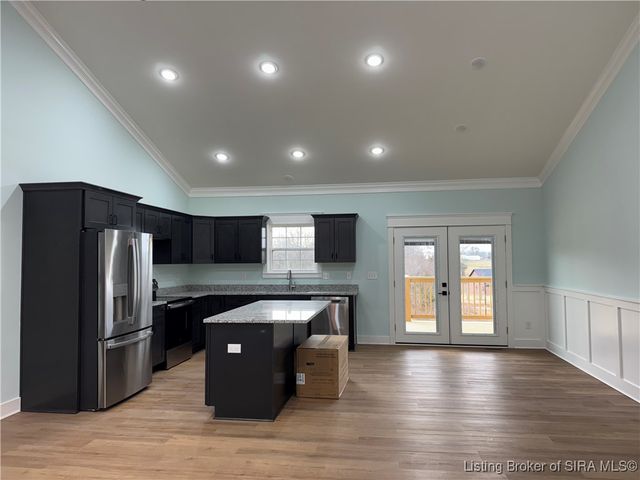 7537 E Brownstown Road, Henryville, IN 47126