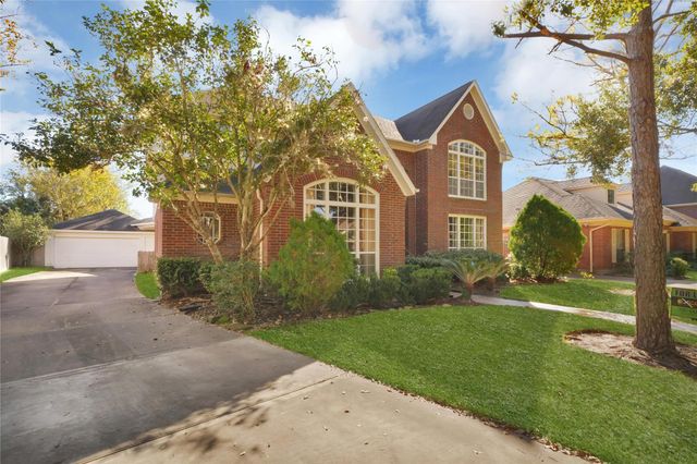 4622 Grand Cayman Drive, Sugar Land, TX 77479