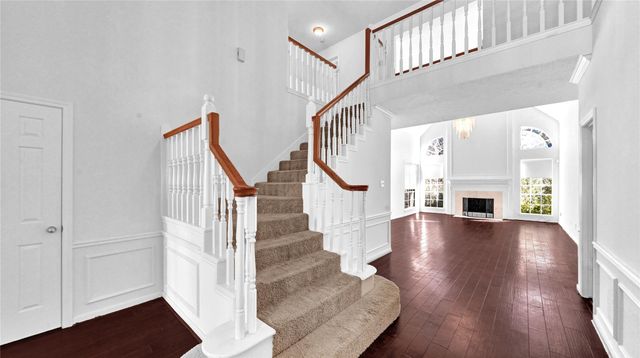4622 Grand Cayman Drive, Sugar Land, TX 77479