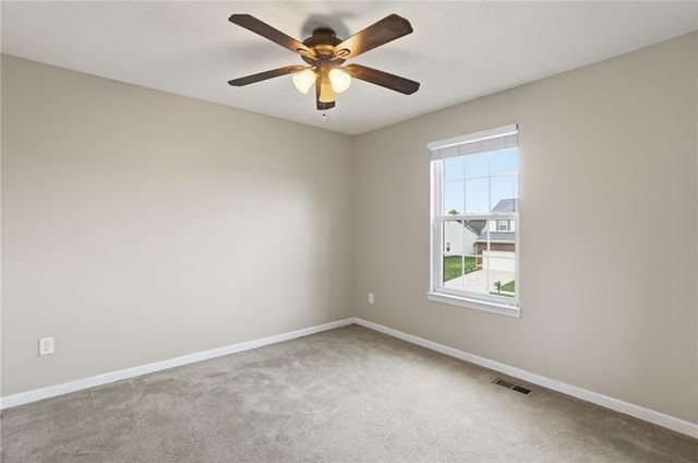 618 Chapelgate Drive, Fairborn, OH 45324