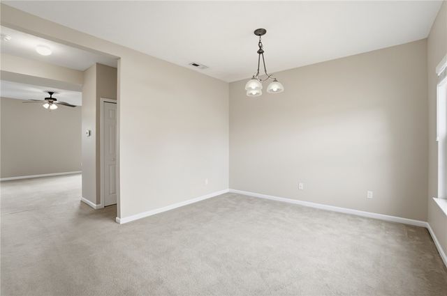 618 Chapelgate Drive, Fairborn, OH 45324