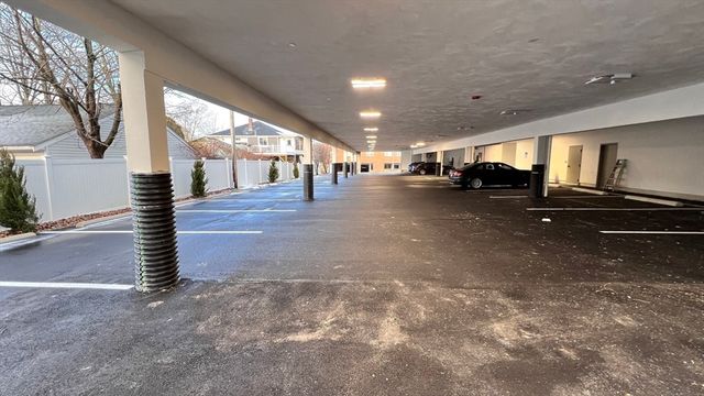 585 Washington St 0301, Quincy, MA 02169