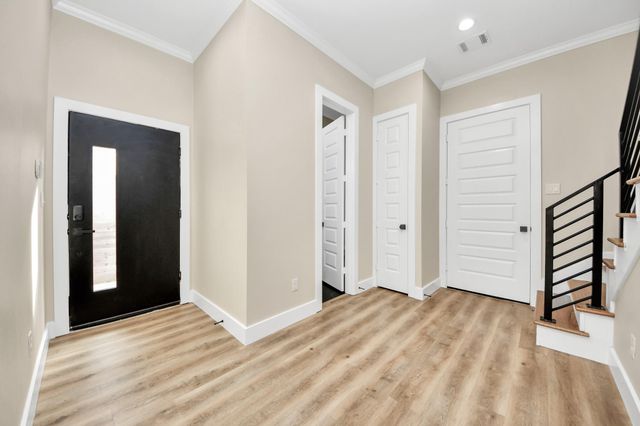125 E 38th Street, Houston, TX 77018