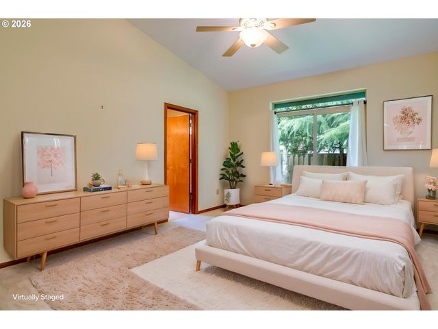1969 Nw WOODLAND Dr, Mc Minnville, OR 97128