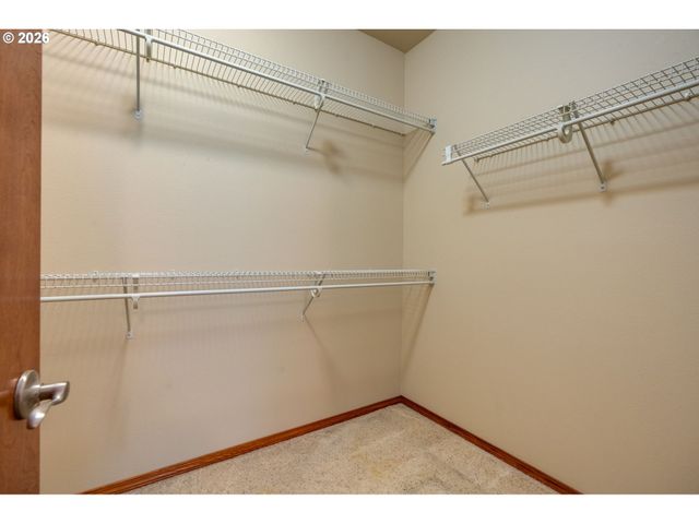 1969 Nw WOODLAND Dr, Mc Minnville, OR 97128