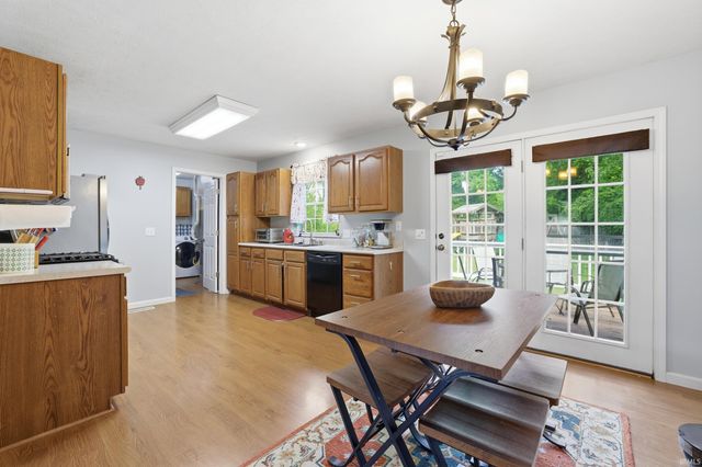 1204 W Woodhill Drive, Bloomington, IN 47403