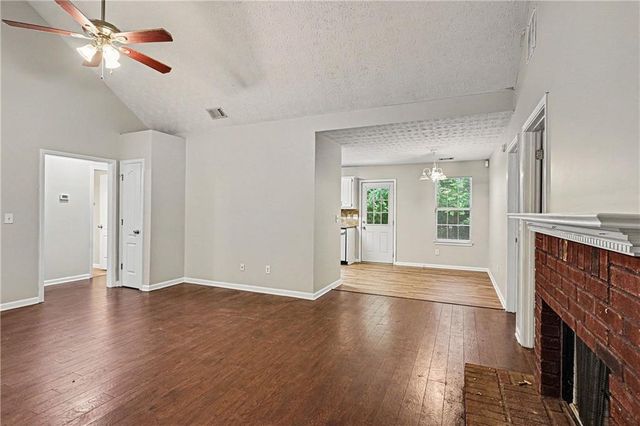 253 Pebble Creek Drive, Mcdonough, GA 30253