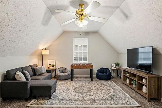 253 Pebble Creek Drive, Mcdonough, GA 30253