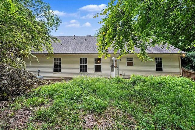 253 Pebble Creek Drive, Mcdonough, GA 30253