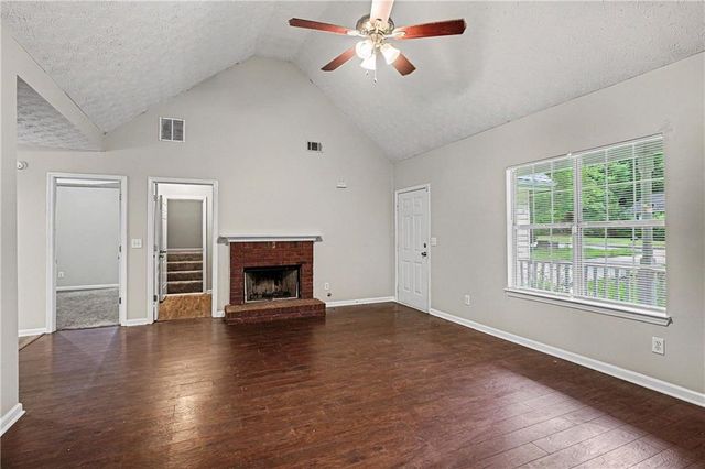 253 Pebble Creek Drive, Mcdonough, GA 30253