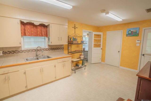 29764 Aster St, Walker, LA 70785