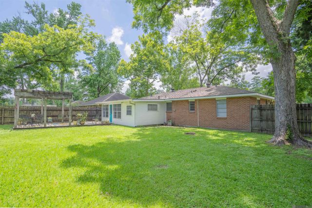 29764 Aster St, Walker, LA 70785