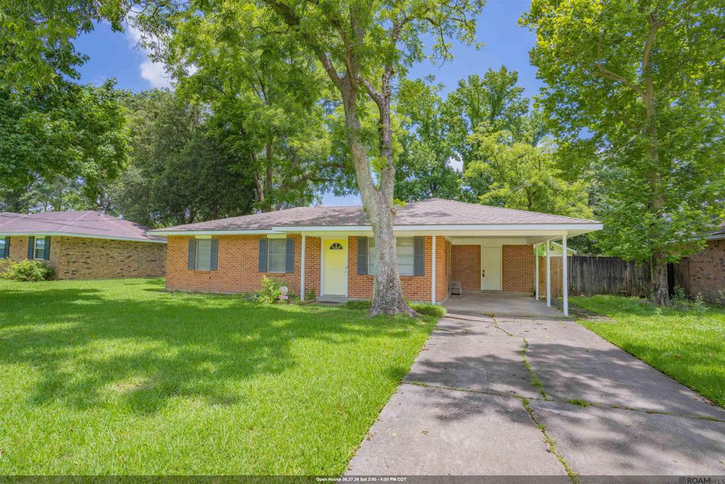 29764 Aster St, Walker, LA 70785