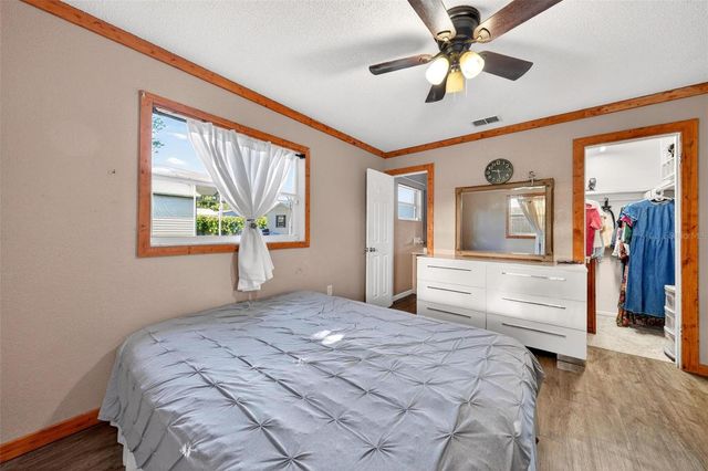 715 4TH STREET, Polk City, FL 33868