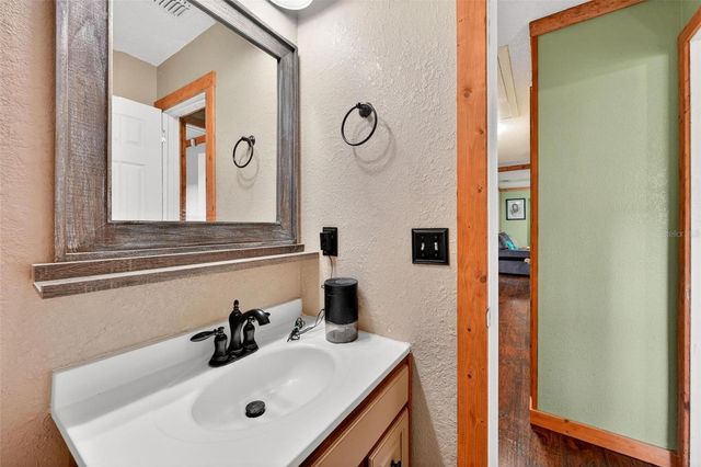 715 4TH STREET, Polk City, FL 33868