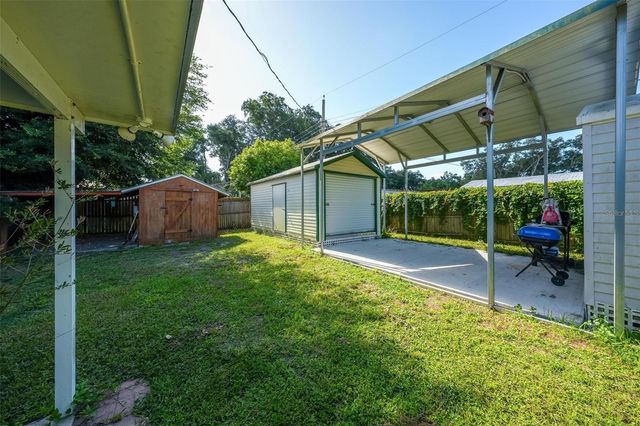 715 4TH STREET, Polk City, FL 33868