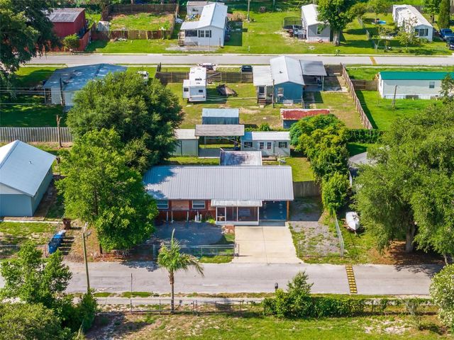 715 4TH STREET, Polk City, FL 33868