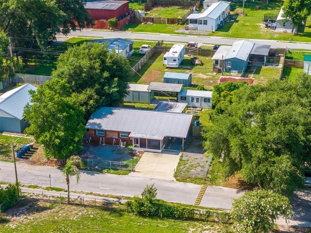 715 4TH STREET, Polk City, FL 33868