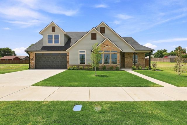 512 Bandera Drive, Howe, TX 75459