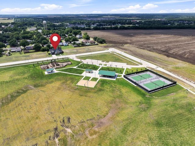 512 Bandera Drive, Howe, TX 75459