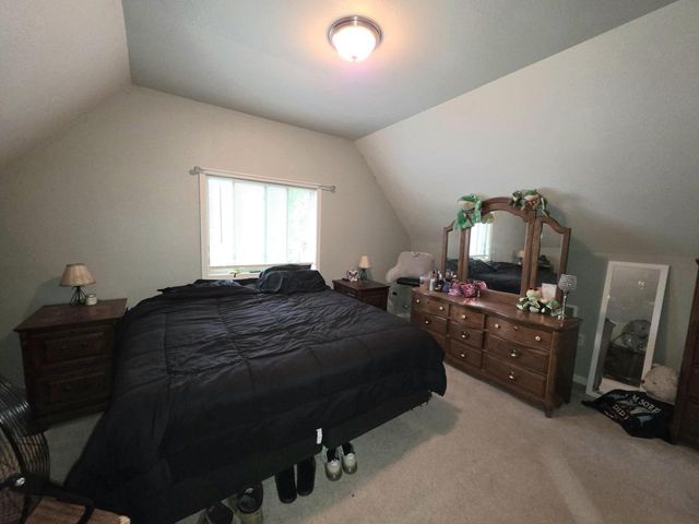 5528 W Auer AVENUE, Milwaukee, WI 53216
