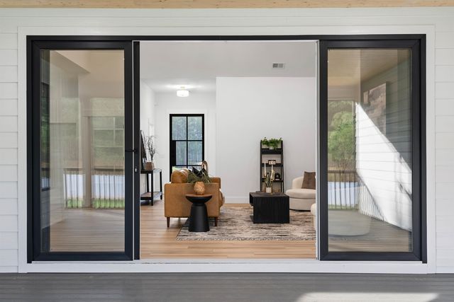 730 New South Court, Wellford, SC 29385