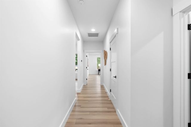 730 New South Court, Wellford, SC 29385