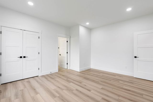 730 New South Court, Wellford, SC 29385