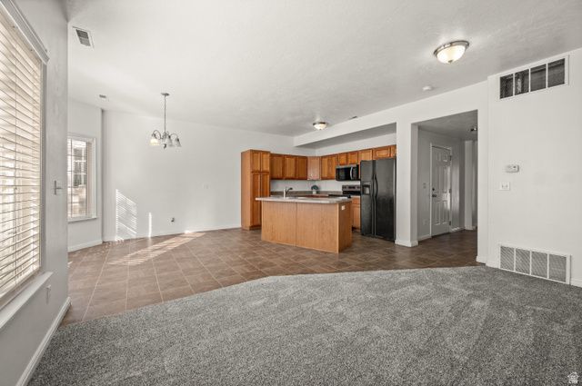 259 E SUNSHINE DR, Saratoga Springs, UT 84045