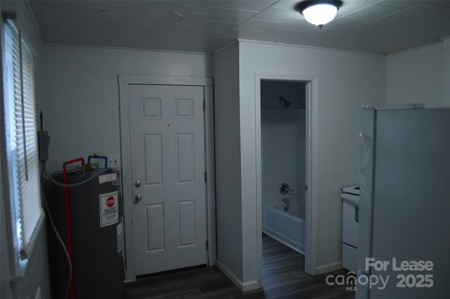 511 S Elm Street, Statesville, NC 28677