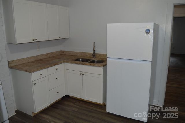 511 S Elm Street, Statesville, NC 28677