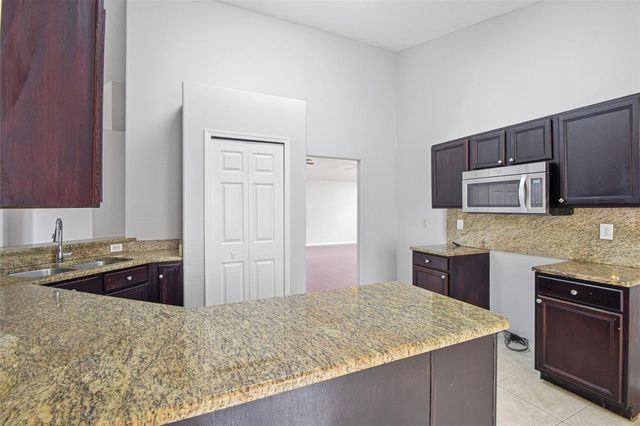 1708 POWDER RIDGE DRIVE, Valrico, FL 33594