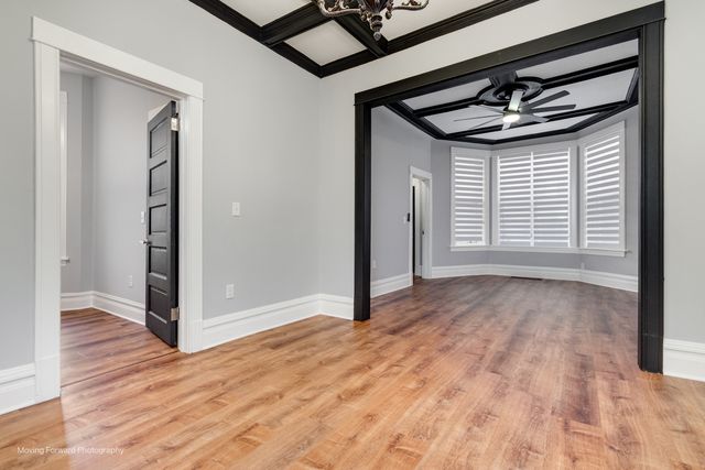 4018 W Arthington Street, Chicago, IL 60624