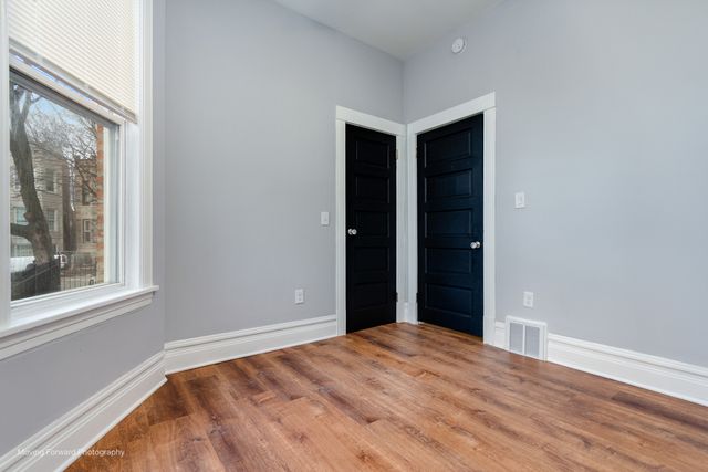 4018 W Arthington Street, Chicago, IL 60624