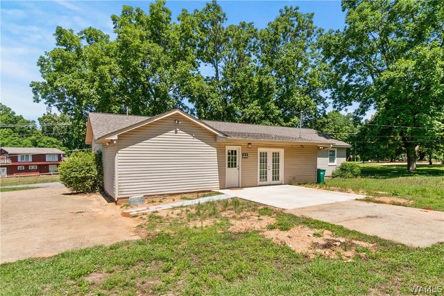 7432 Old Greensboro, Tuscaloosa, AL 35405