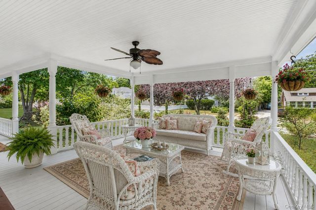430 Montauk Highway, East Moriches, NY 11940