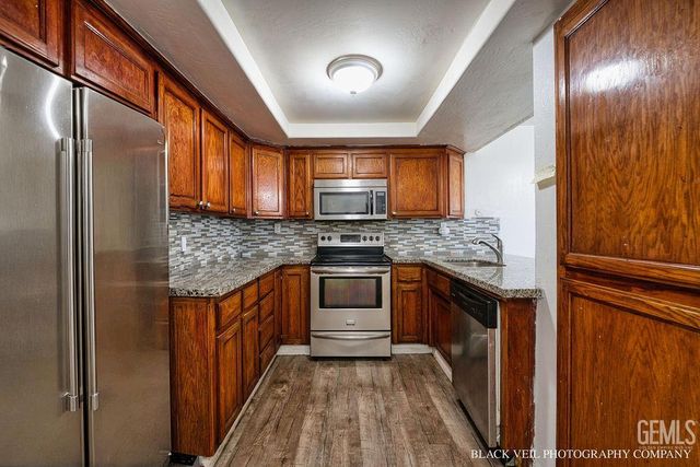 3600 O Street 12, Bakersfield, CA 93301