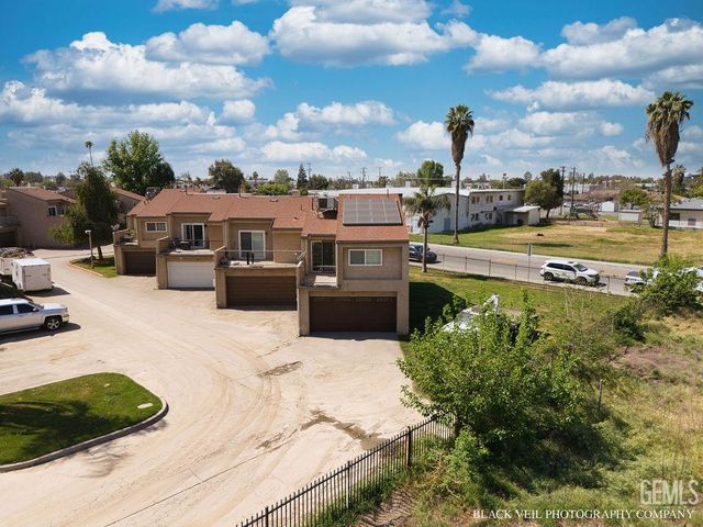 3600 O Street 12, Bakersfield, CA 93301