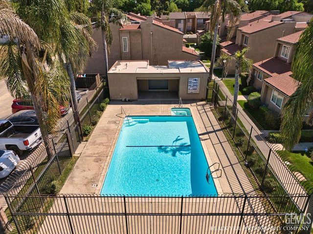 3600 O Street 12, Bakersfield, CA 93301