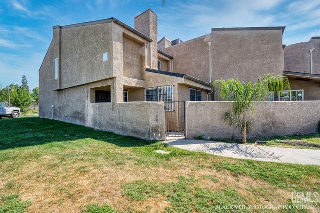 3600 O Street 12, Bakersfield, CA 93301